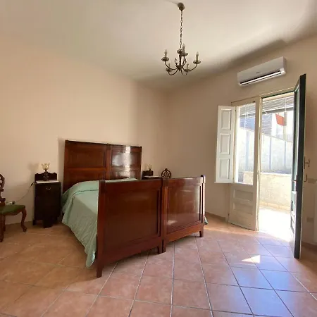 Casa Del Nonno Toto * San Pietro in Lama